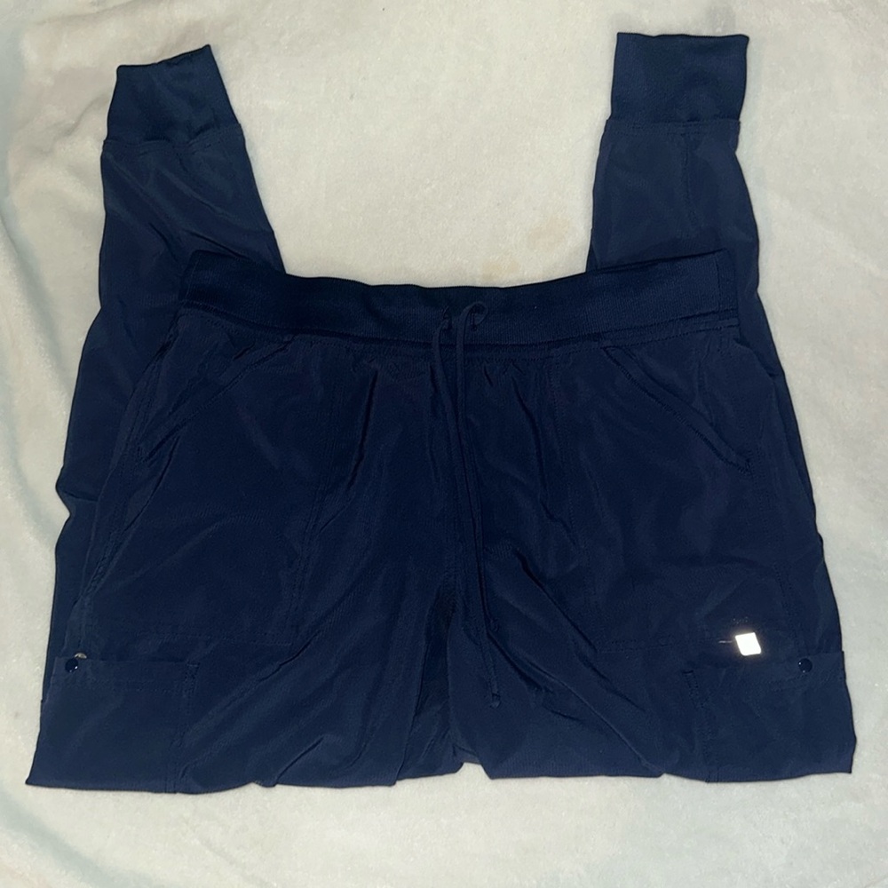 Cherokee Jogger scrub bottoms size large